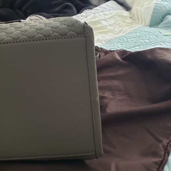 Gucci - Picture 6 of 11